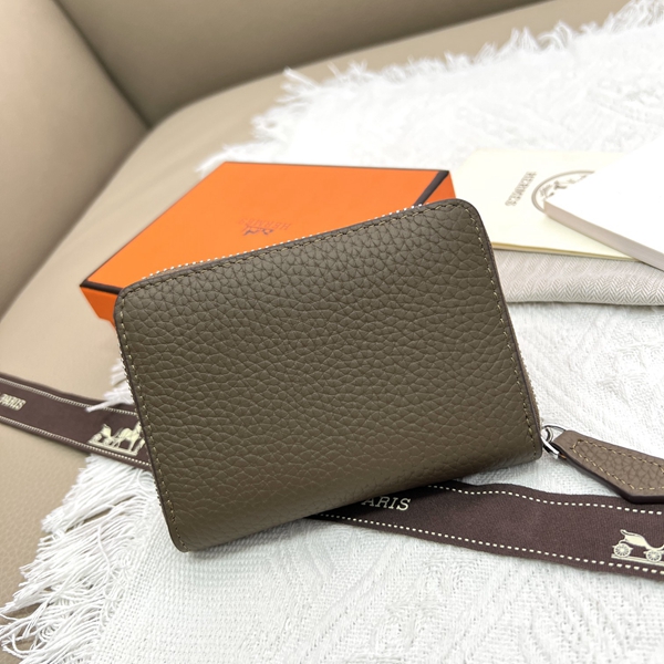 エルメス財布コピー正面デザイン